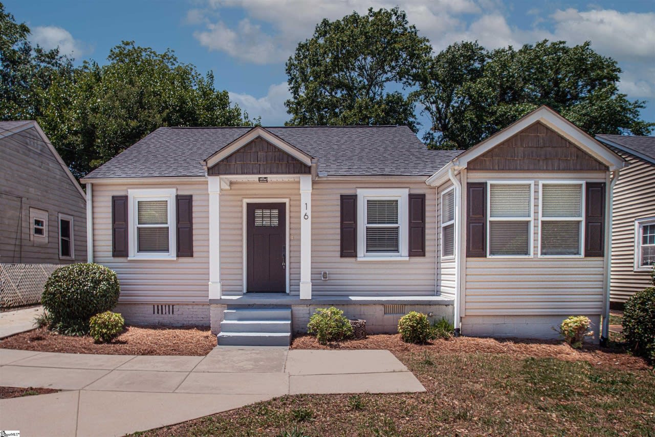 16 Anchorage Drive – photo 1