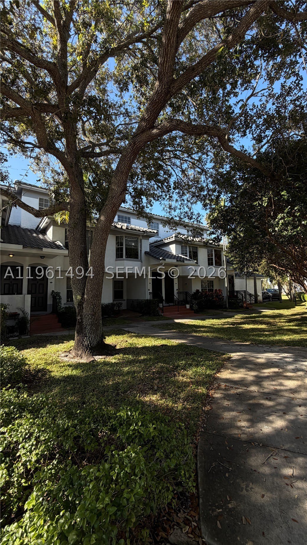 741 SW 148th Ave – photo 3