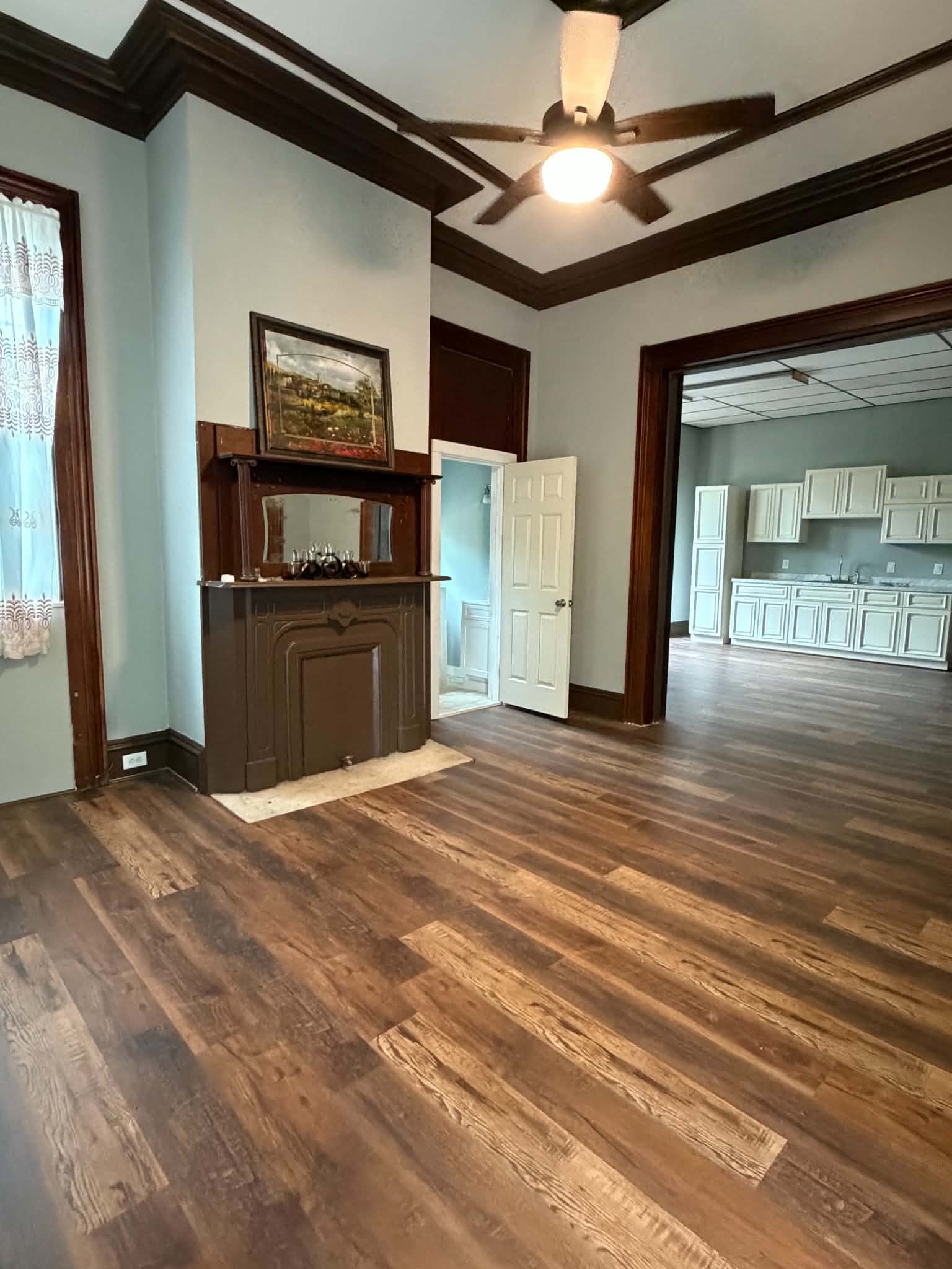 106 S Edwards St – photo 2