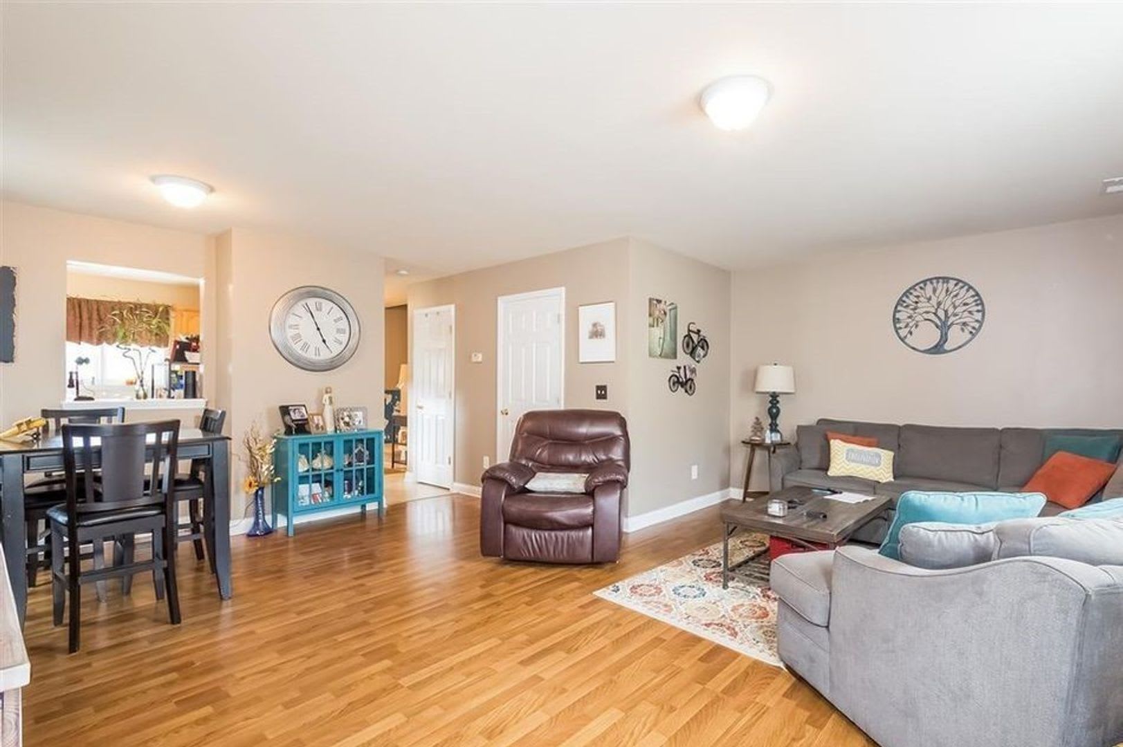 Three Bedroom Home! – photo 4