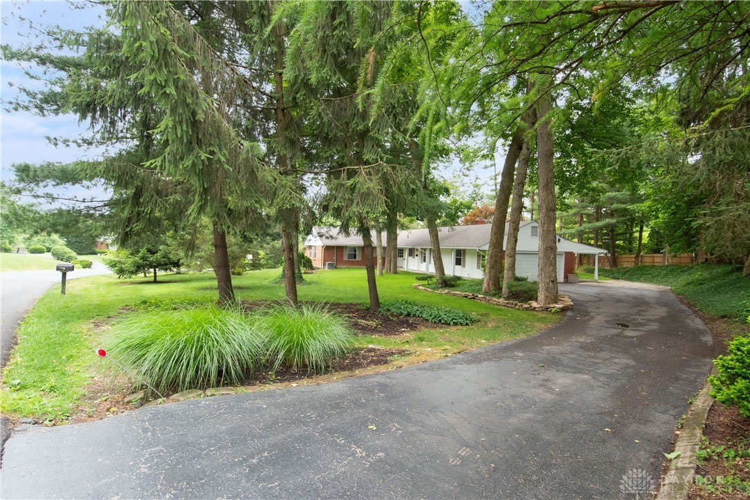 238 Towerview Road – photo 2