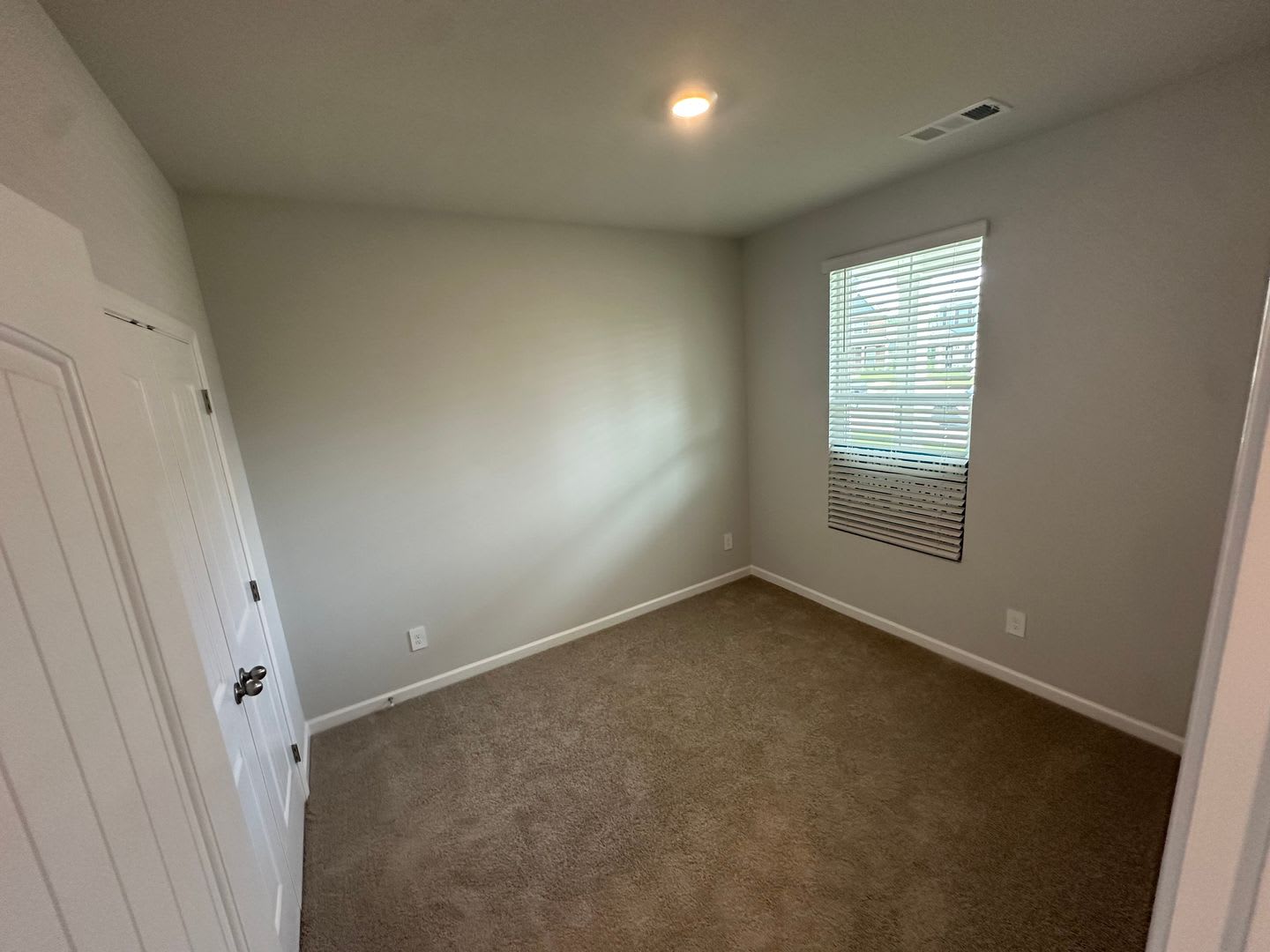 BRAND NEW TOWNHOME! – photo 4