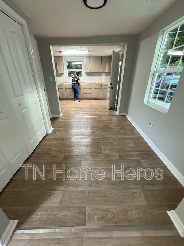 5247 McIntyre Road – photo 4