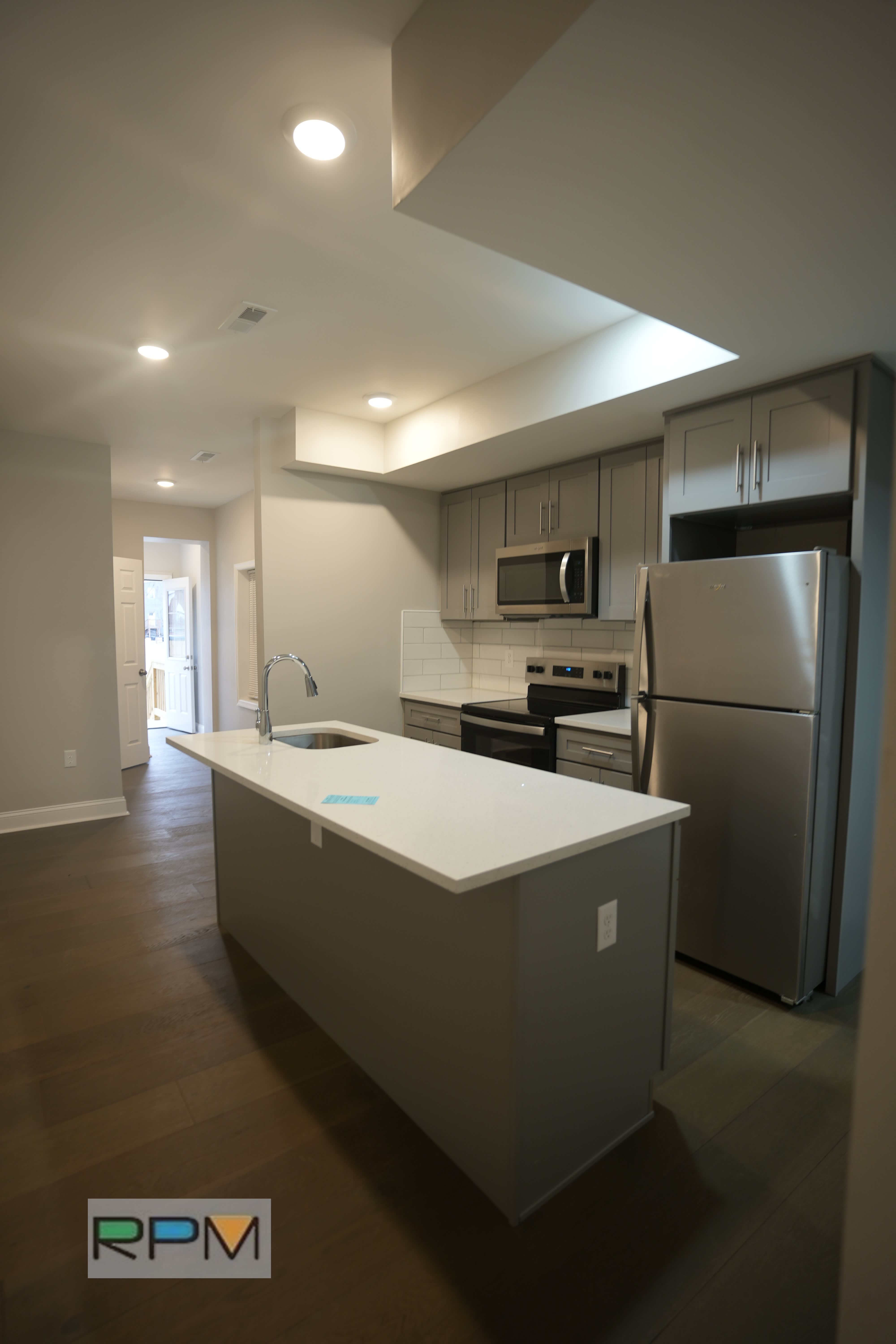 514 E 27th St – photo 2