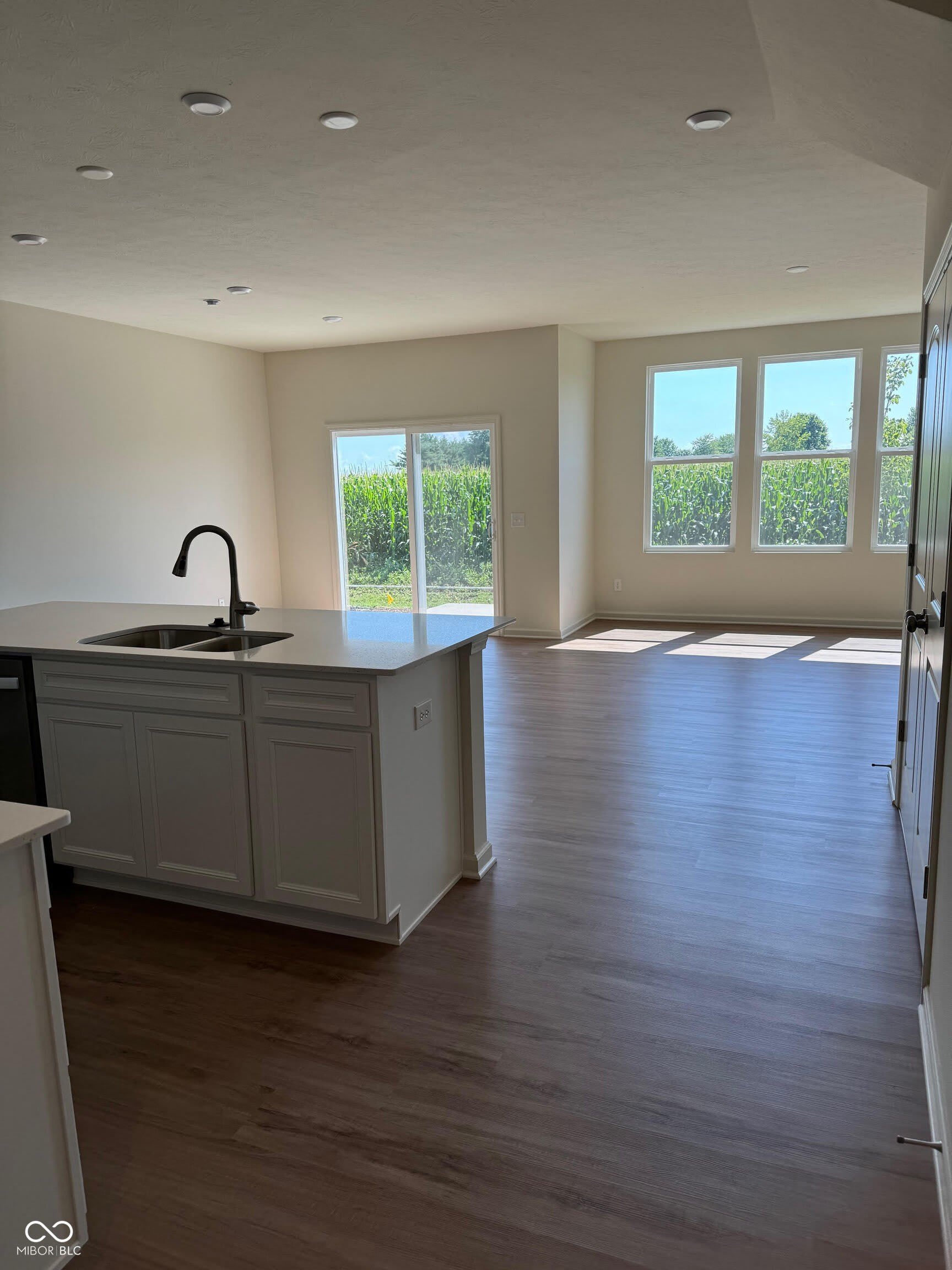 18661 Moray Street – photo 5