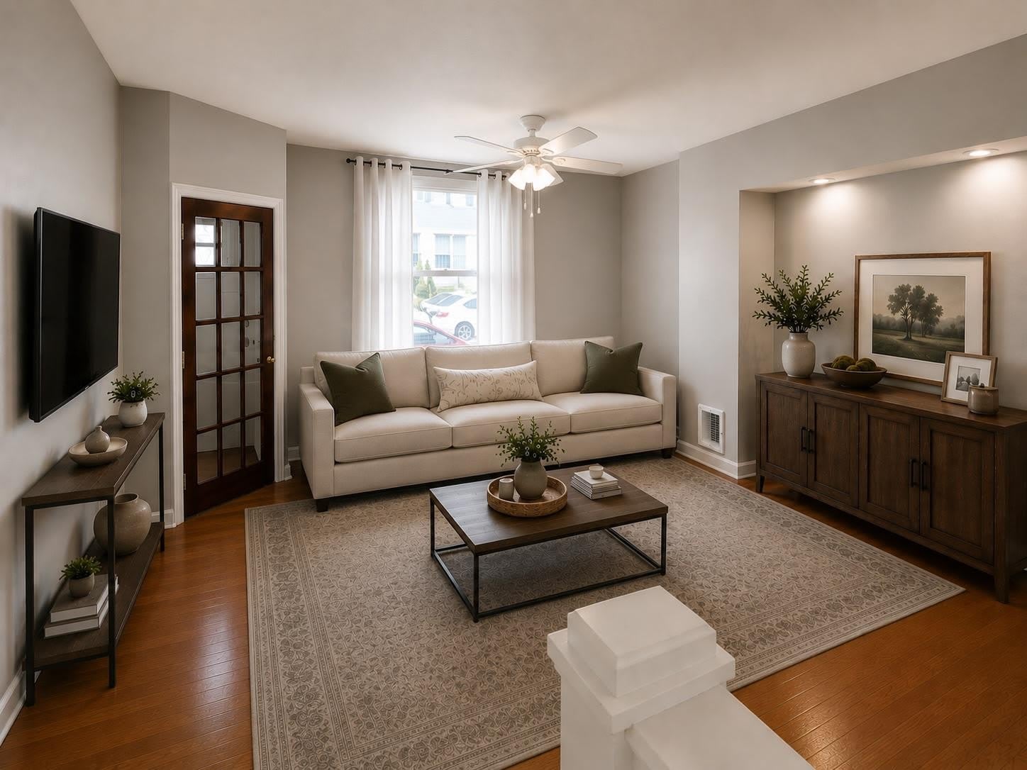 2643 EMERALD Street – photo 4