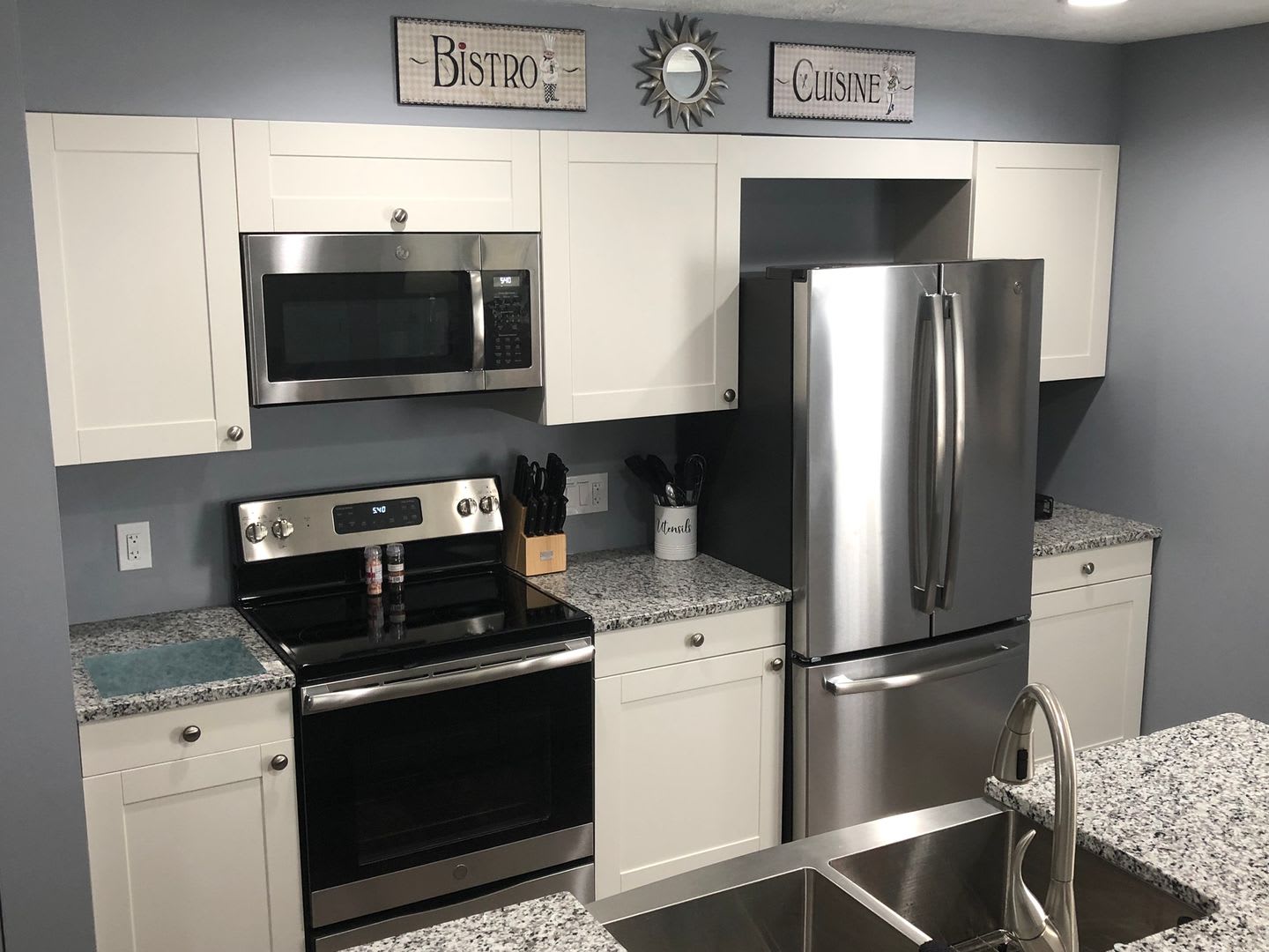 Fully Furnished Short-term rental Includes internet, cable, washer, dryer, etc – photo 5