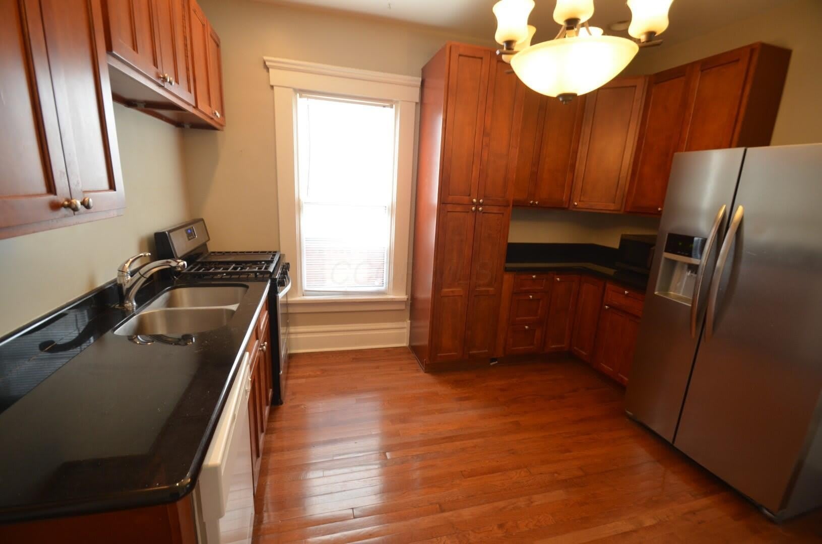 430 King Avenue – photo 2