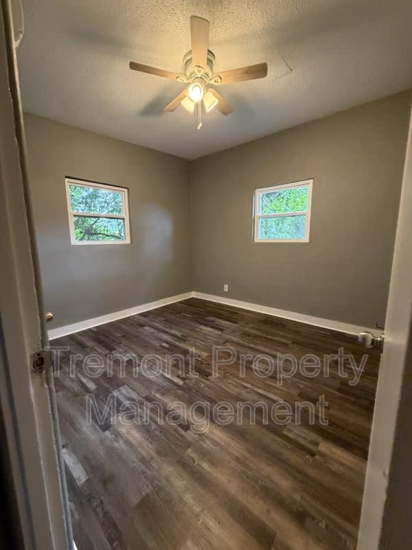 4607 Highland Avenue A – photo 2