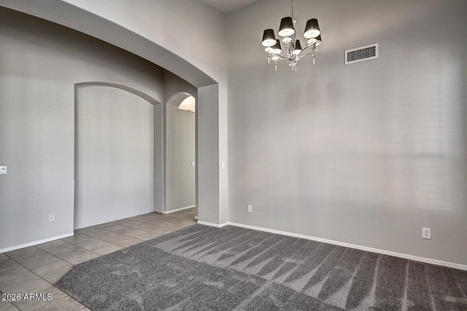 12715 W CAMBRIDGE Avenue – photo 4