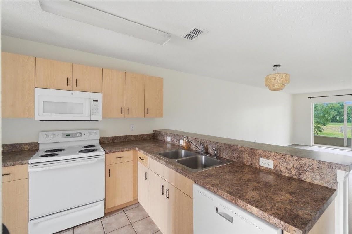 212 OCEAN BLUFF Drive – photo 5