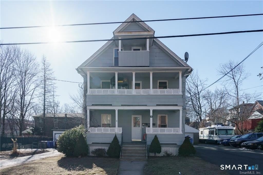 11 Addison Street – photo 2