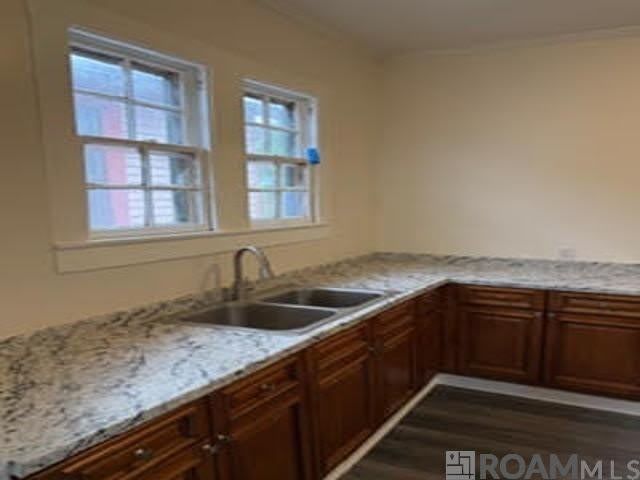 8816 Olive St – photo 2