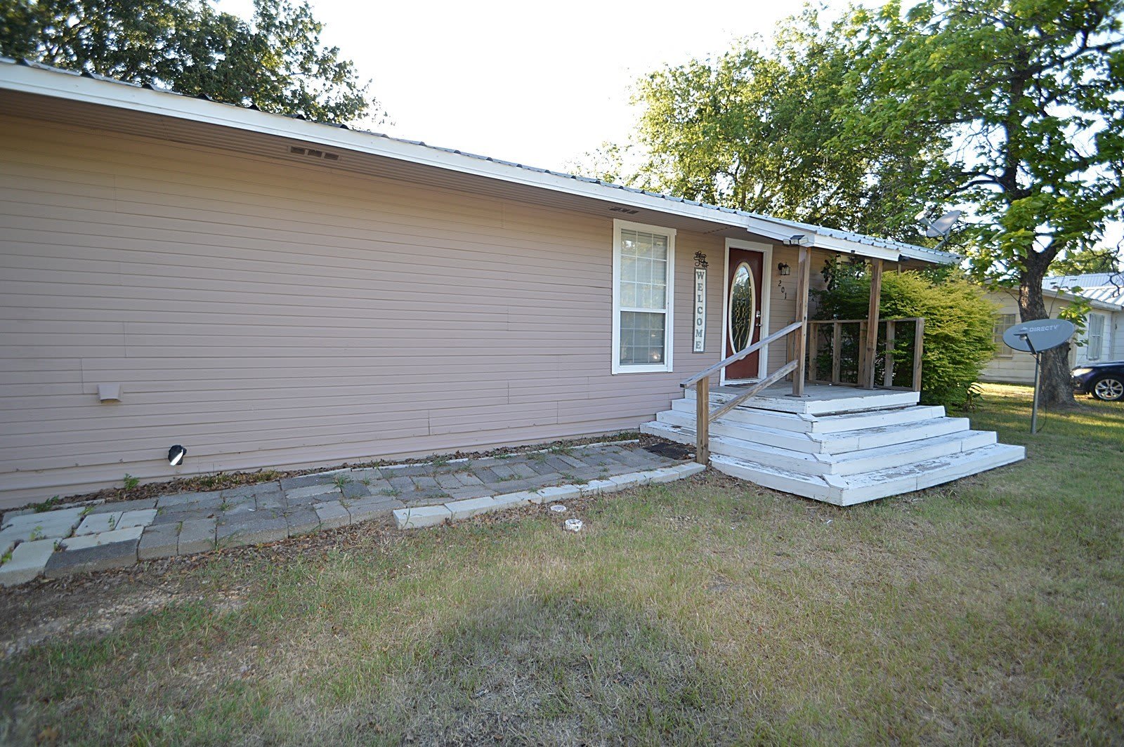 201 Kirk Lane – photo 2