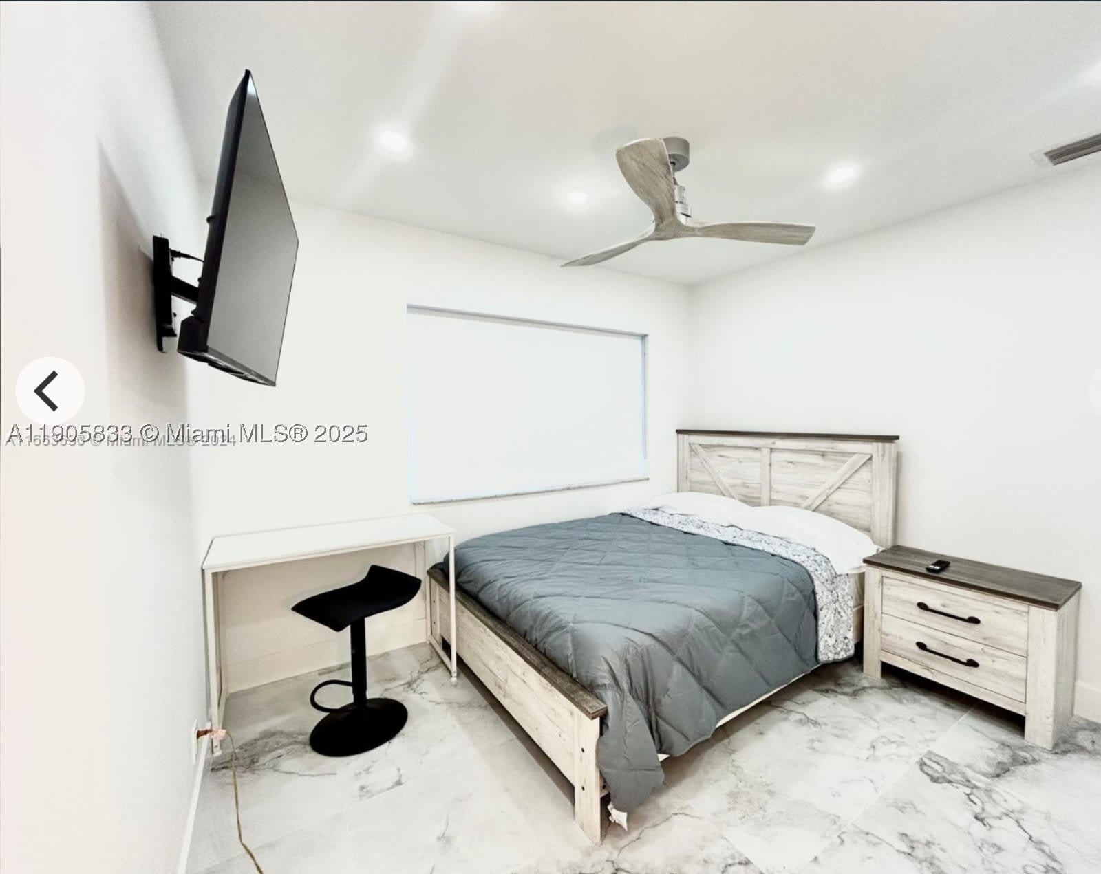 4521 SW 55th Ave – photo 4