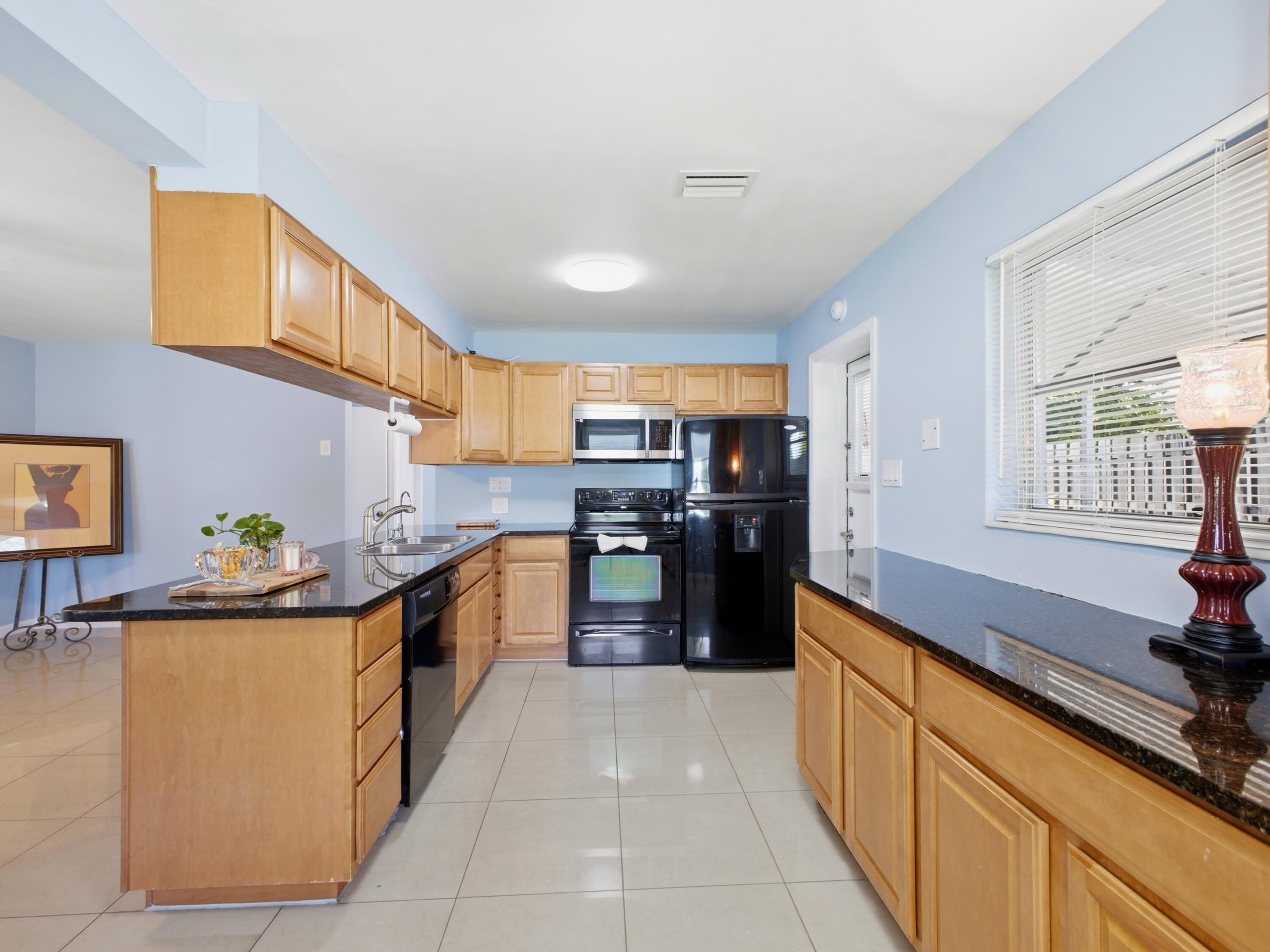 370 ORANGE Way – photo 5