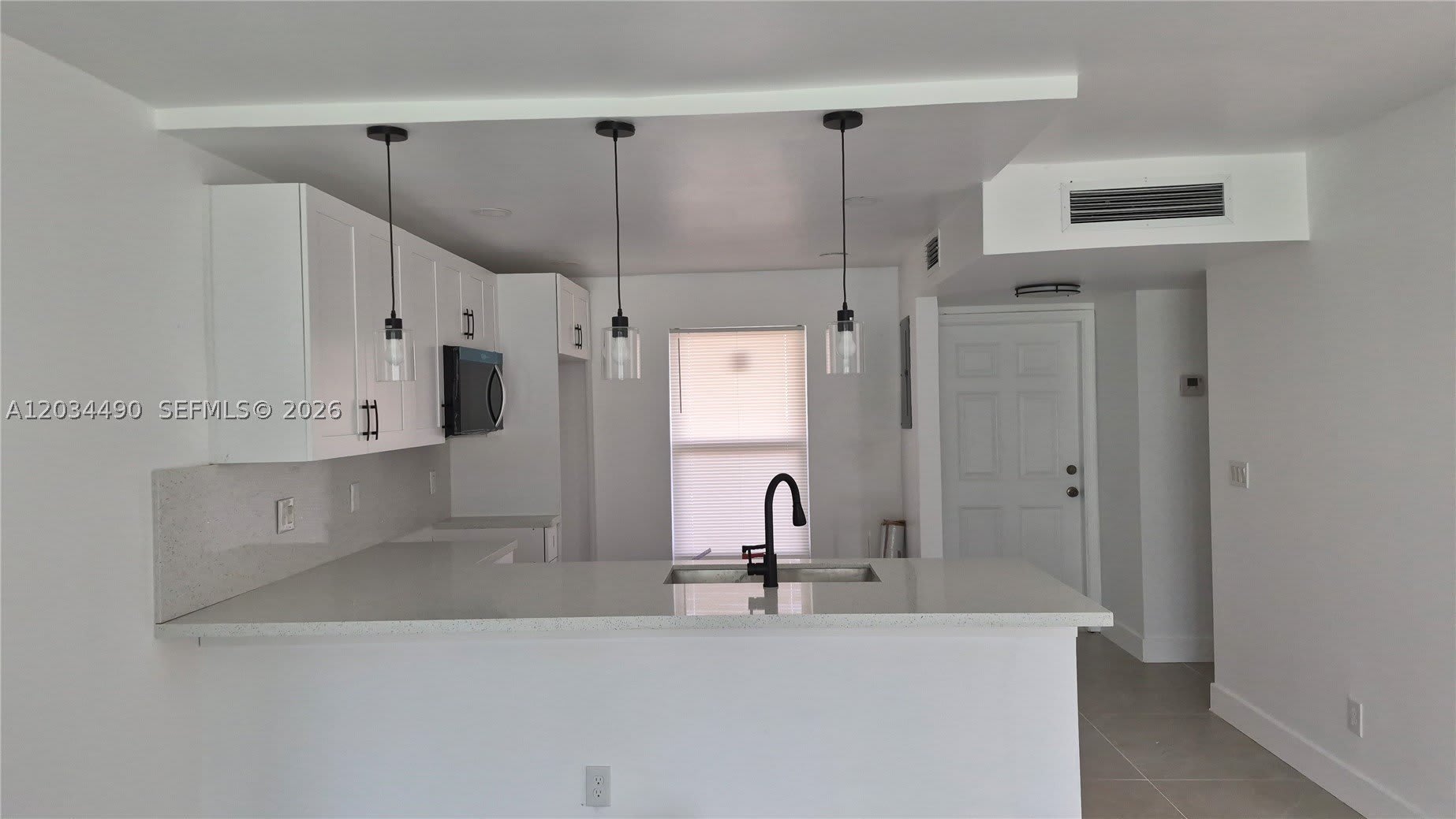 6050 Nw 64Th Ave – photo 3