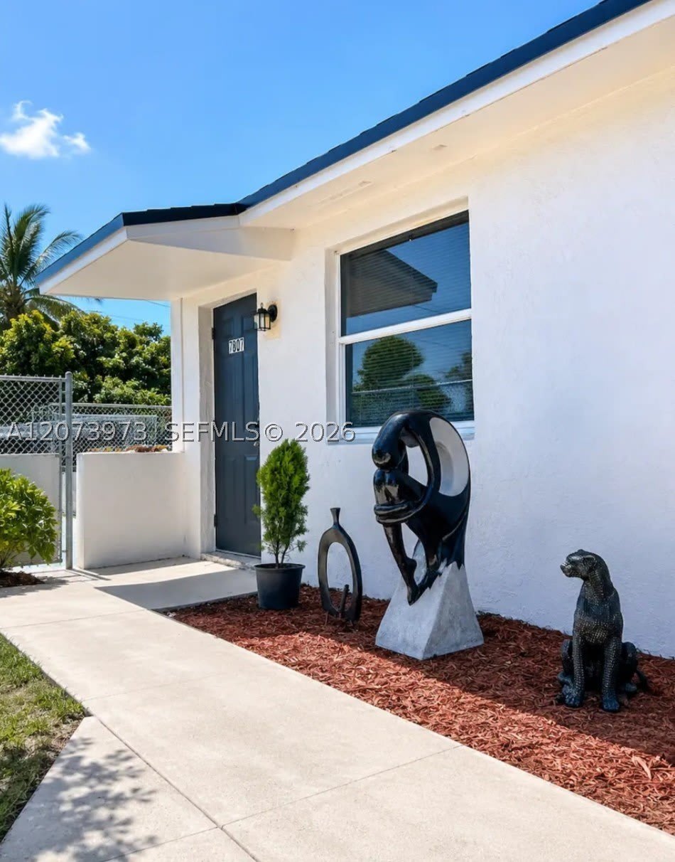 7807 NW 3rd Ave – photo 1