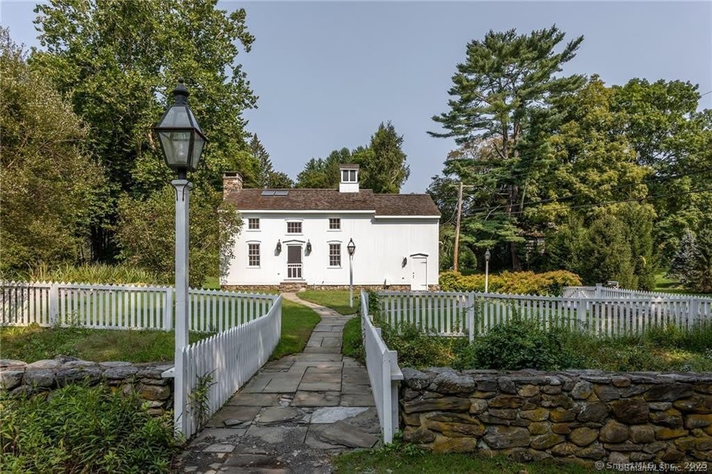 115 River Road – photo 4