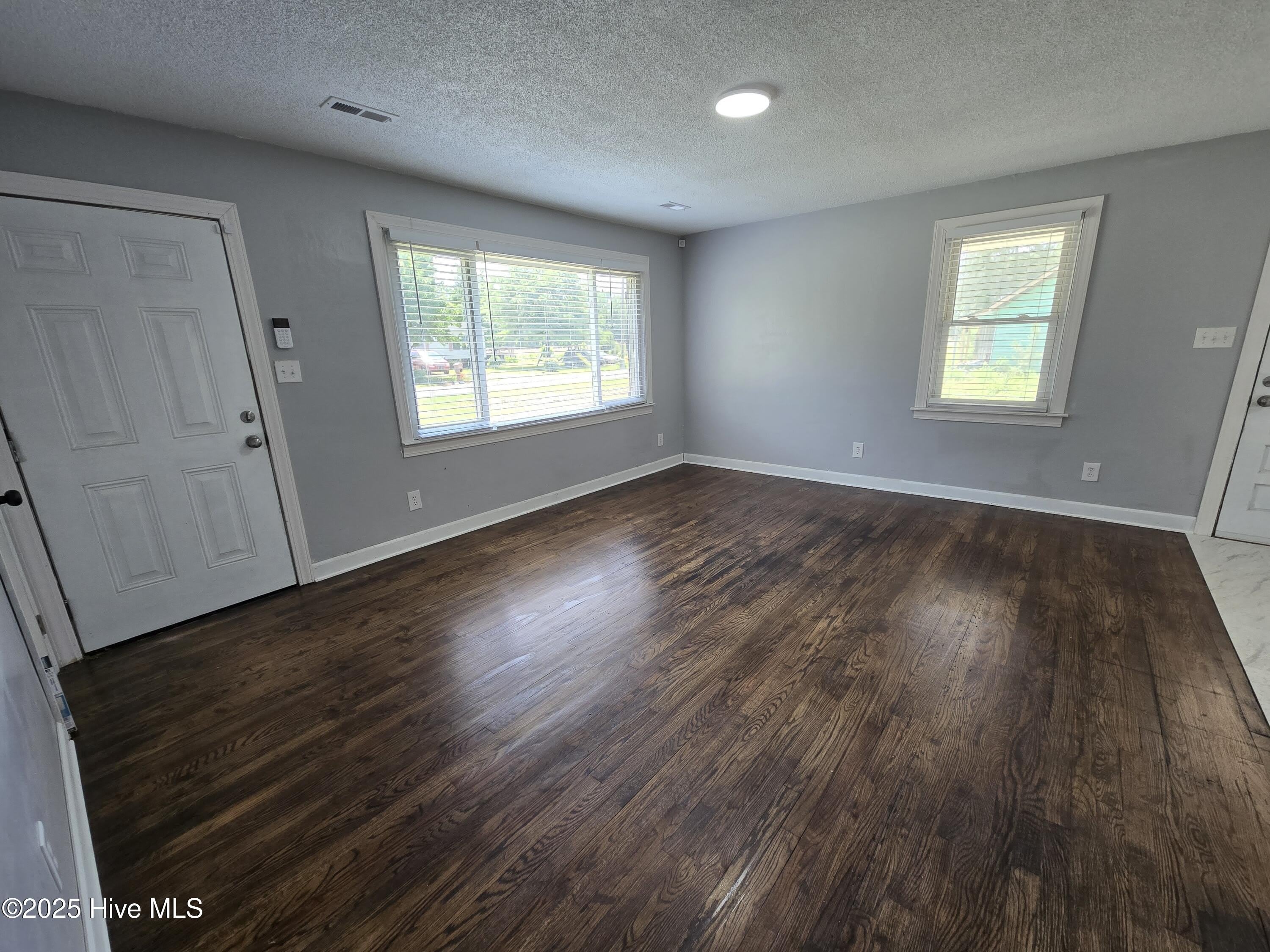 5968 Acorn Road – photo 4