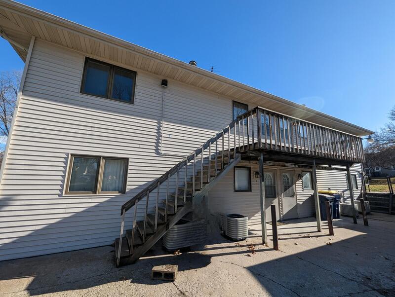 223 Carson Street – photo 3