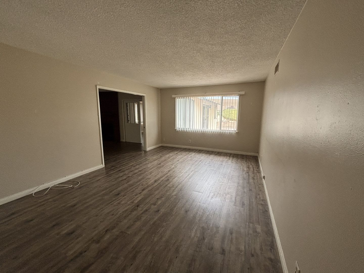 Corner lot La Mirada home! – photo 3