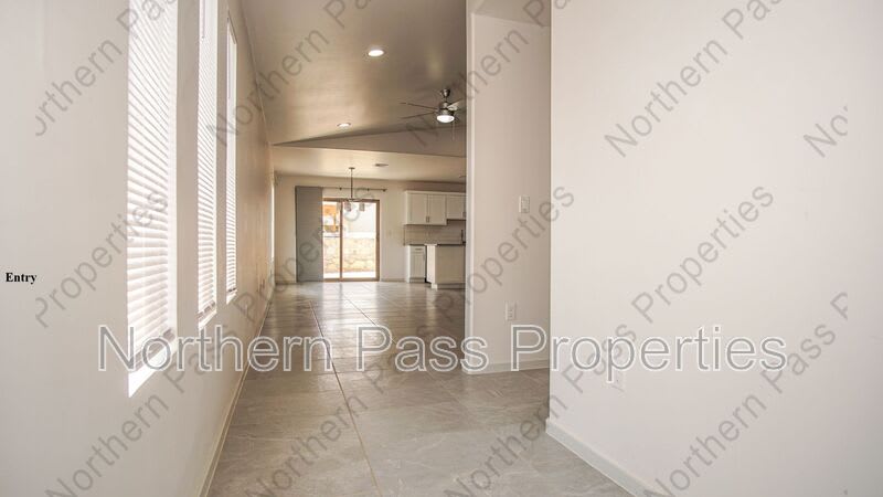 12429 Polo Norte – photo 3