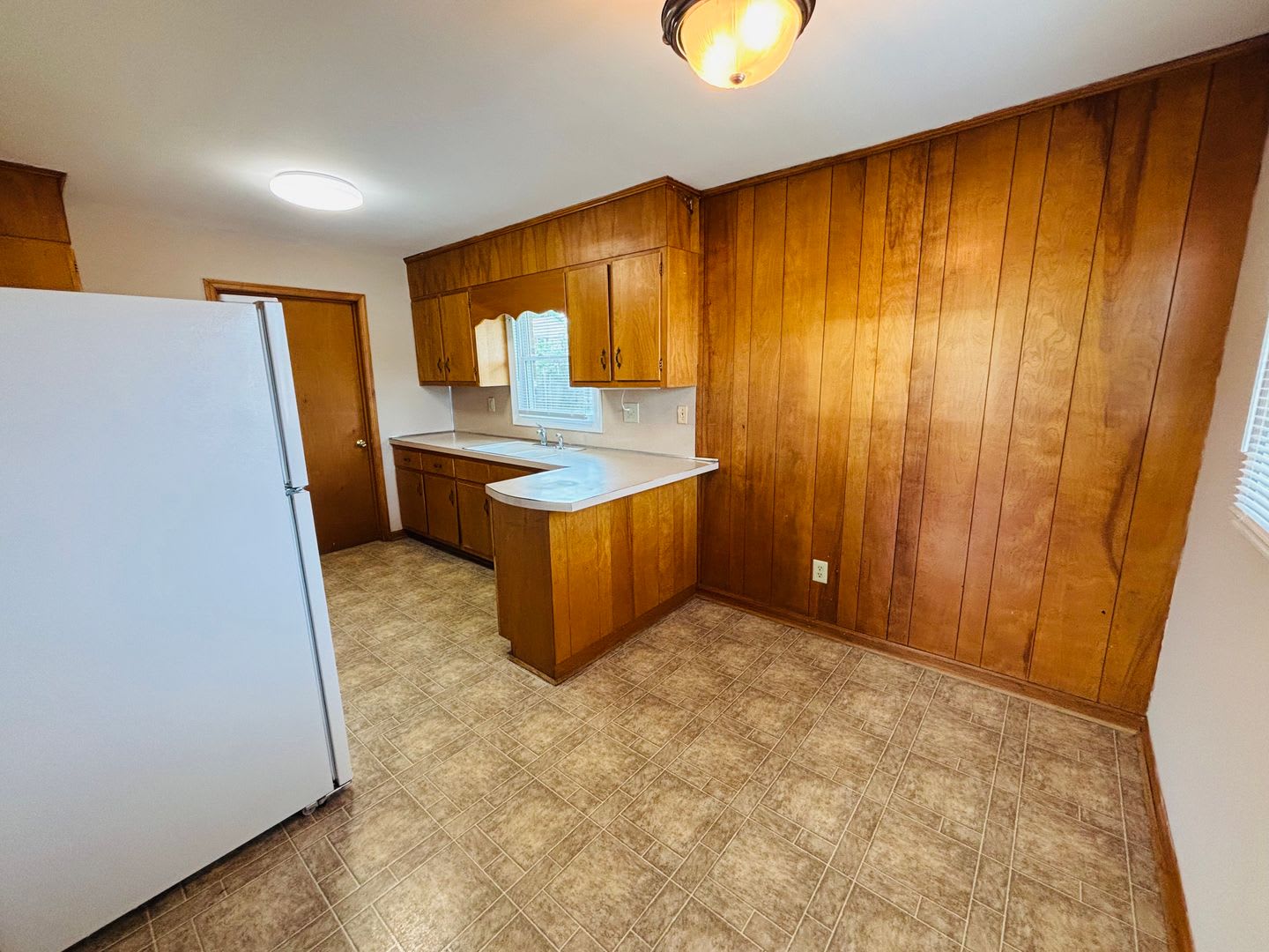 2 Bedroom 1 Bath Duplex – photo 5