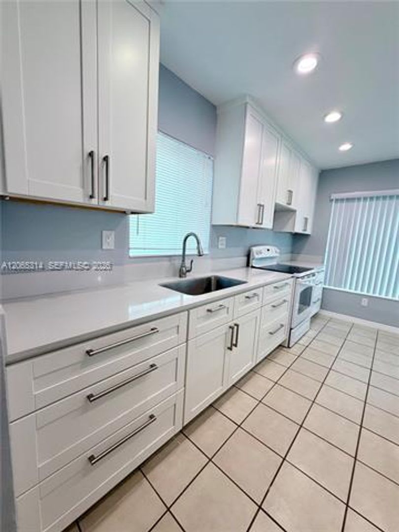 5101 SW 127th Pl # 5101, Miami, FL 33175 – photo 1