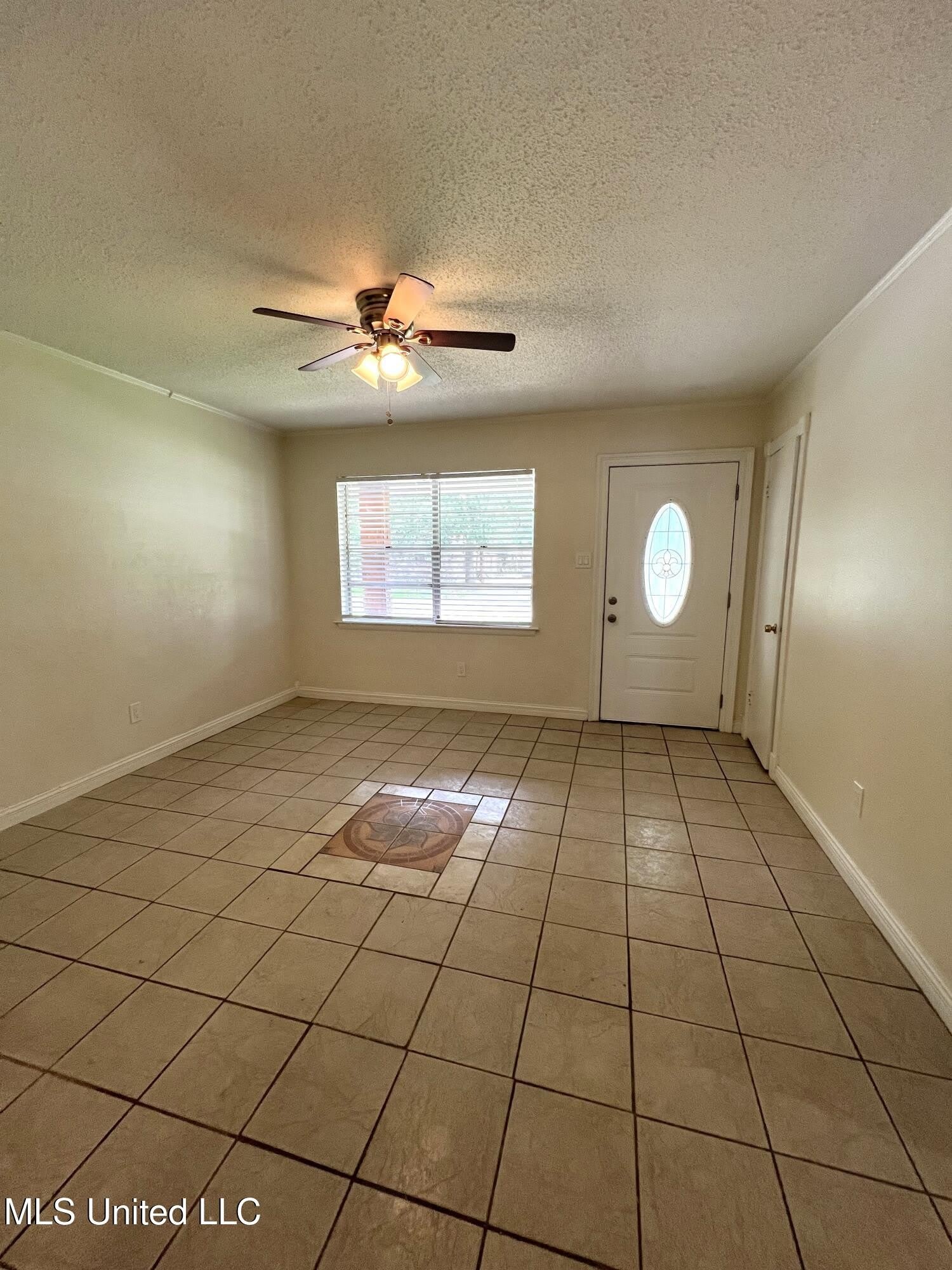 103 Ralph Drive – photo 2
