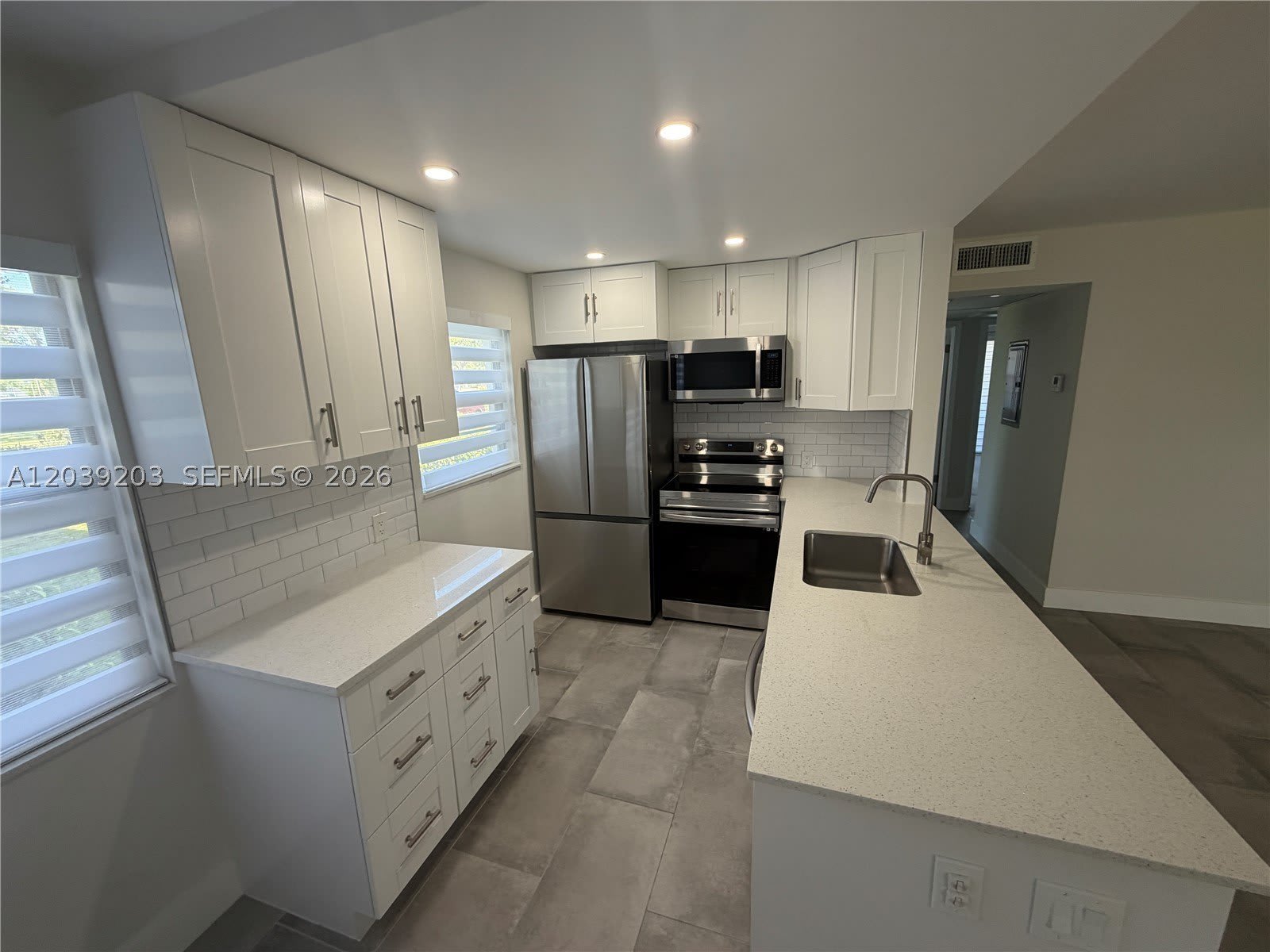 136 Brighton D – photo 3