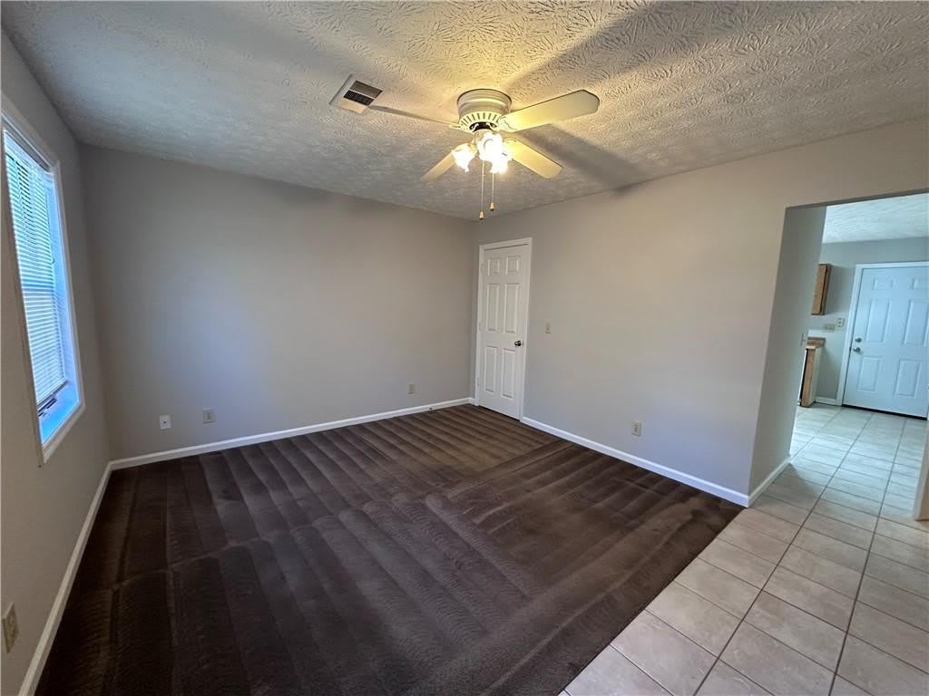 502 Oakwood Court – photo 3