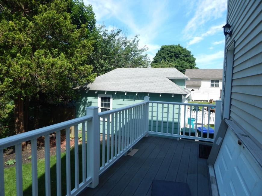 31 Sunset Ave. – photo 5