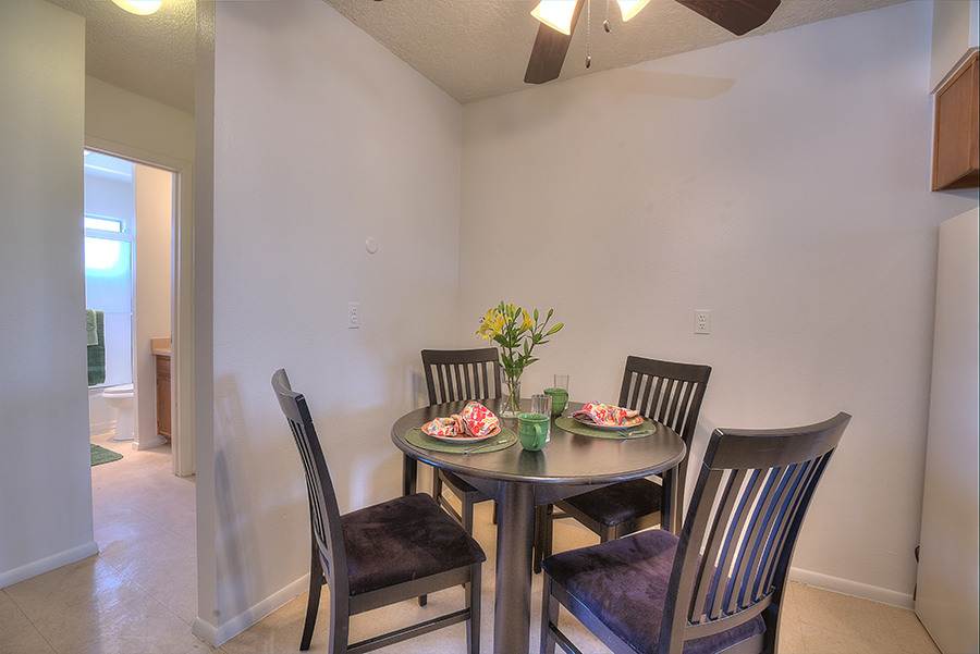 El Pueblo II Apartments – photo 5