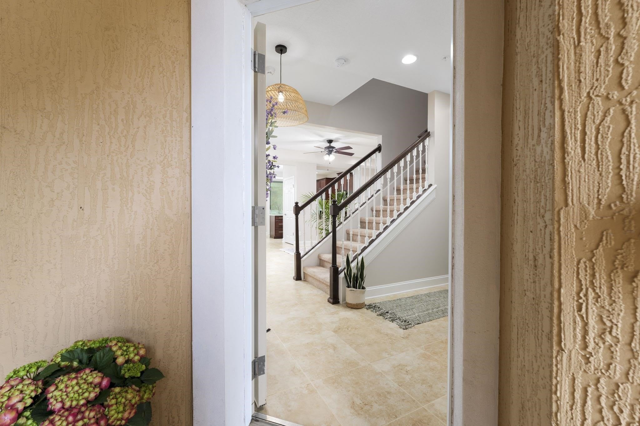 127 Adelanto Avenue – photo 2