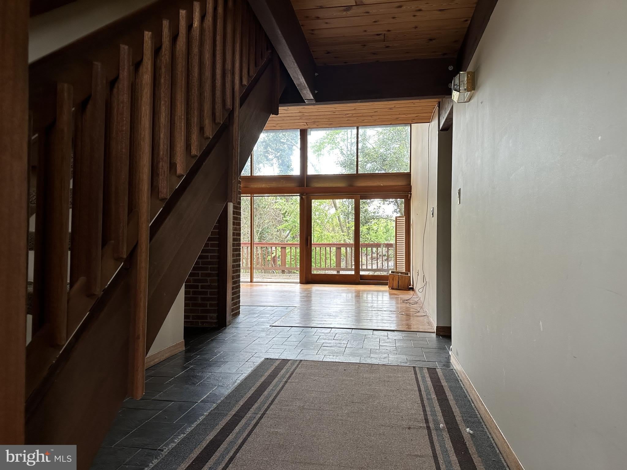 6022 MUNSON HILL Road – photo 5