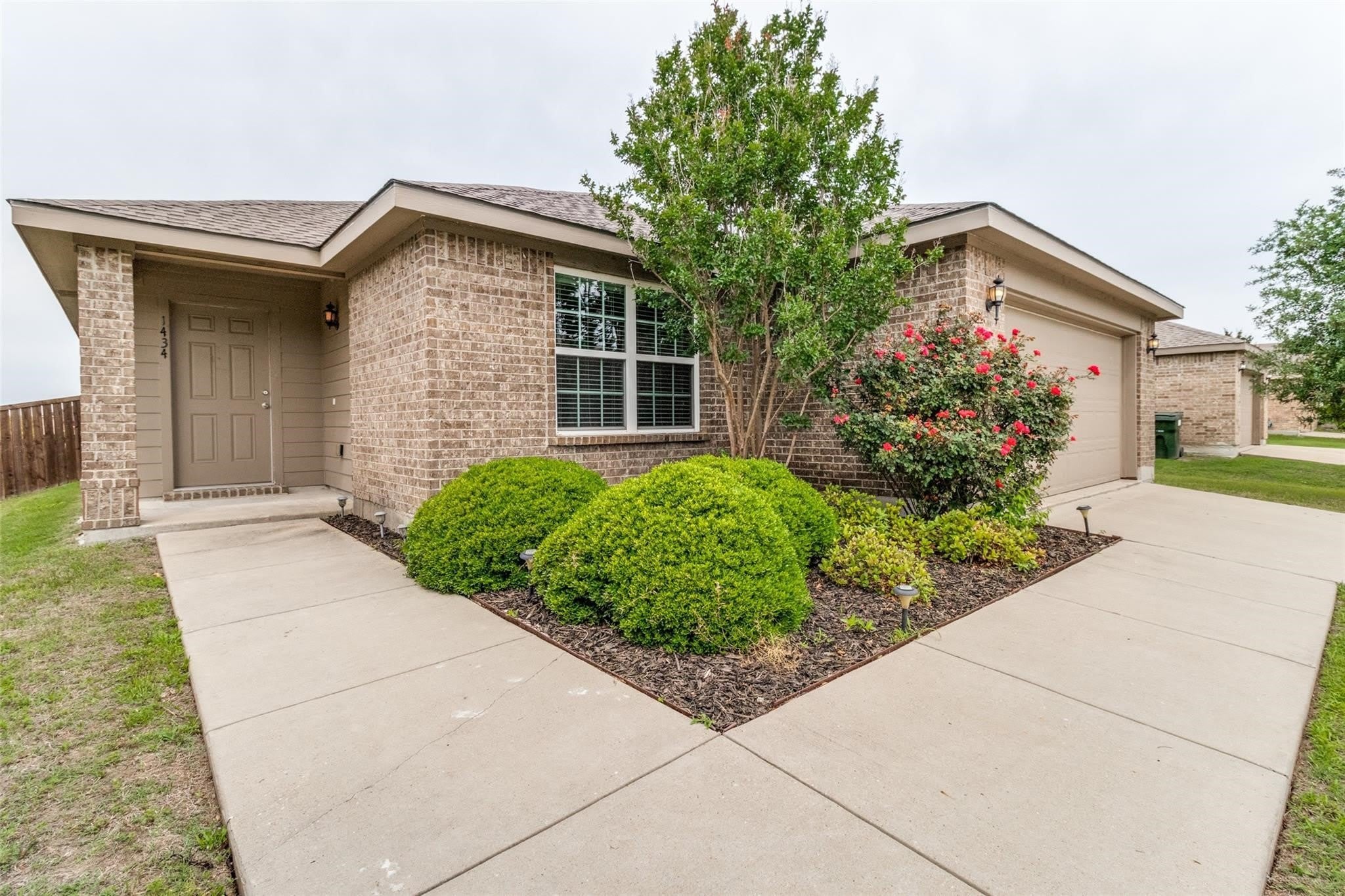 1434 S Raven Drive – photo 2