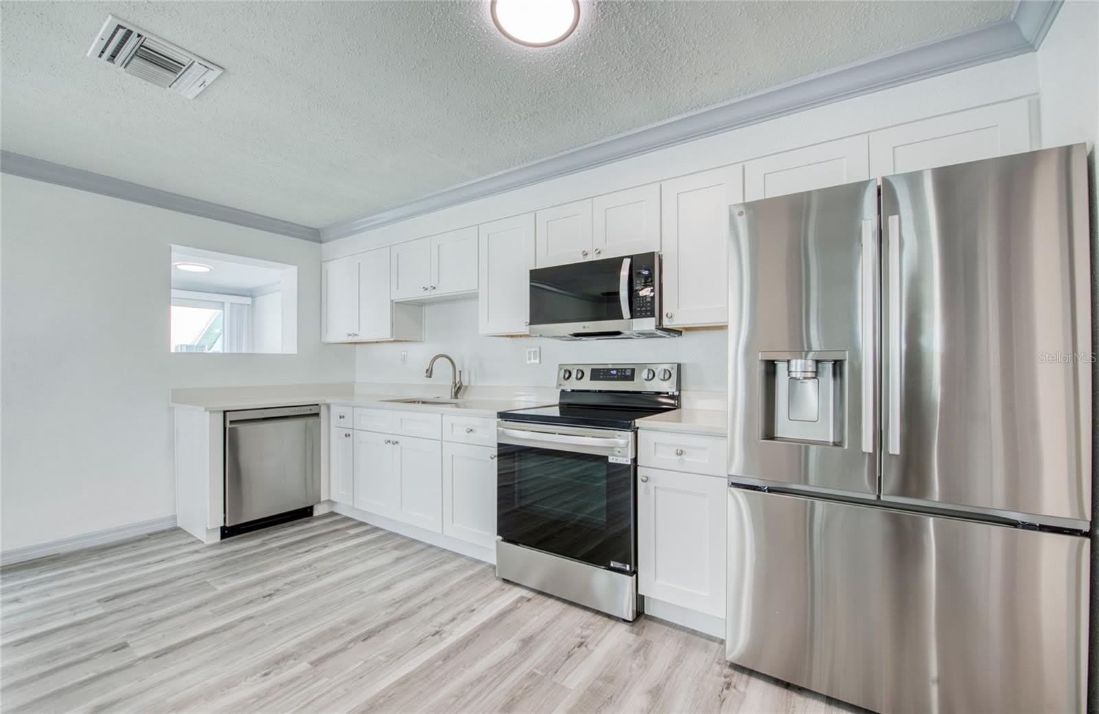 19506 Gulf Boulevard – photo 5