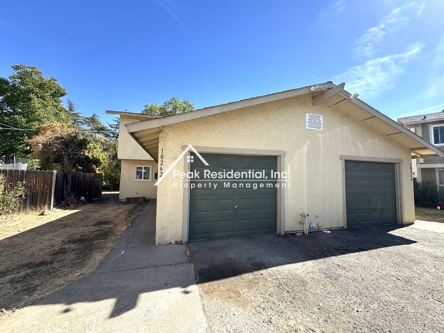 Updated 3bd/1.5ba Rancho Cordova Duplex – photo 1