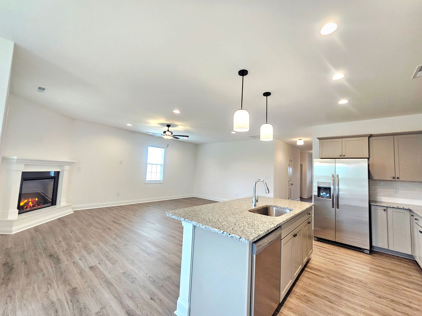 Newly Built Home In Raeford NC – photo 3