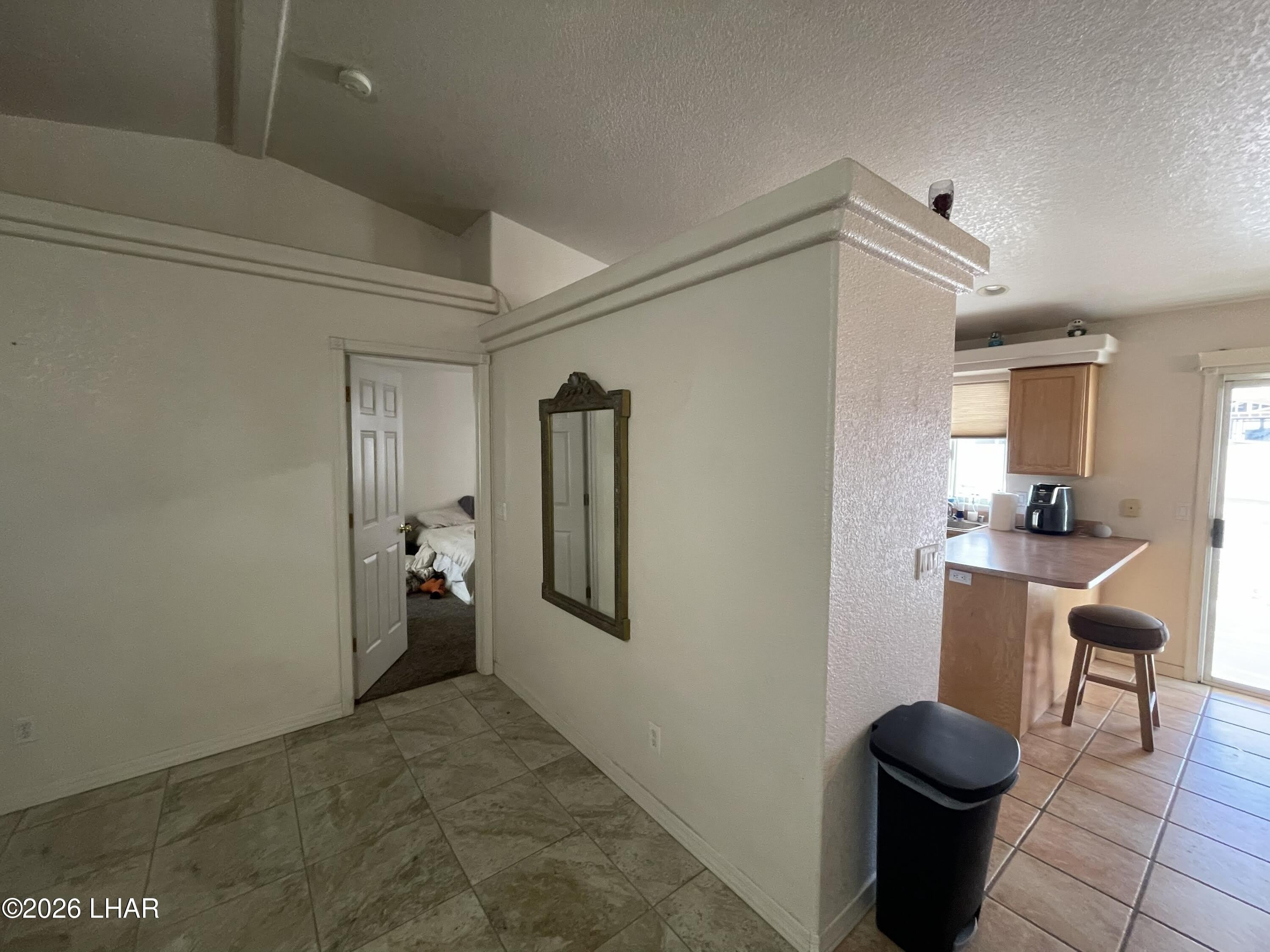 1071 Rolling Hills Dr – photo 4