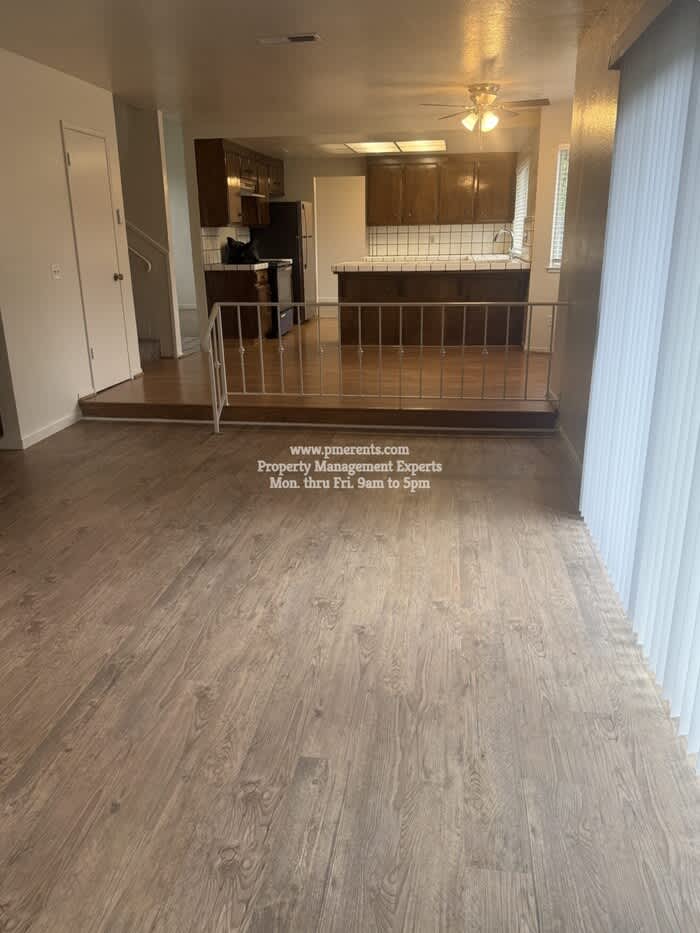 9130 Cornwall Drive – photo 2