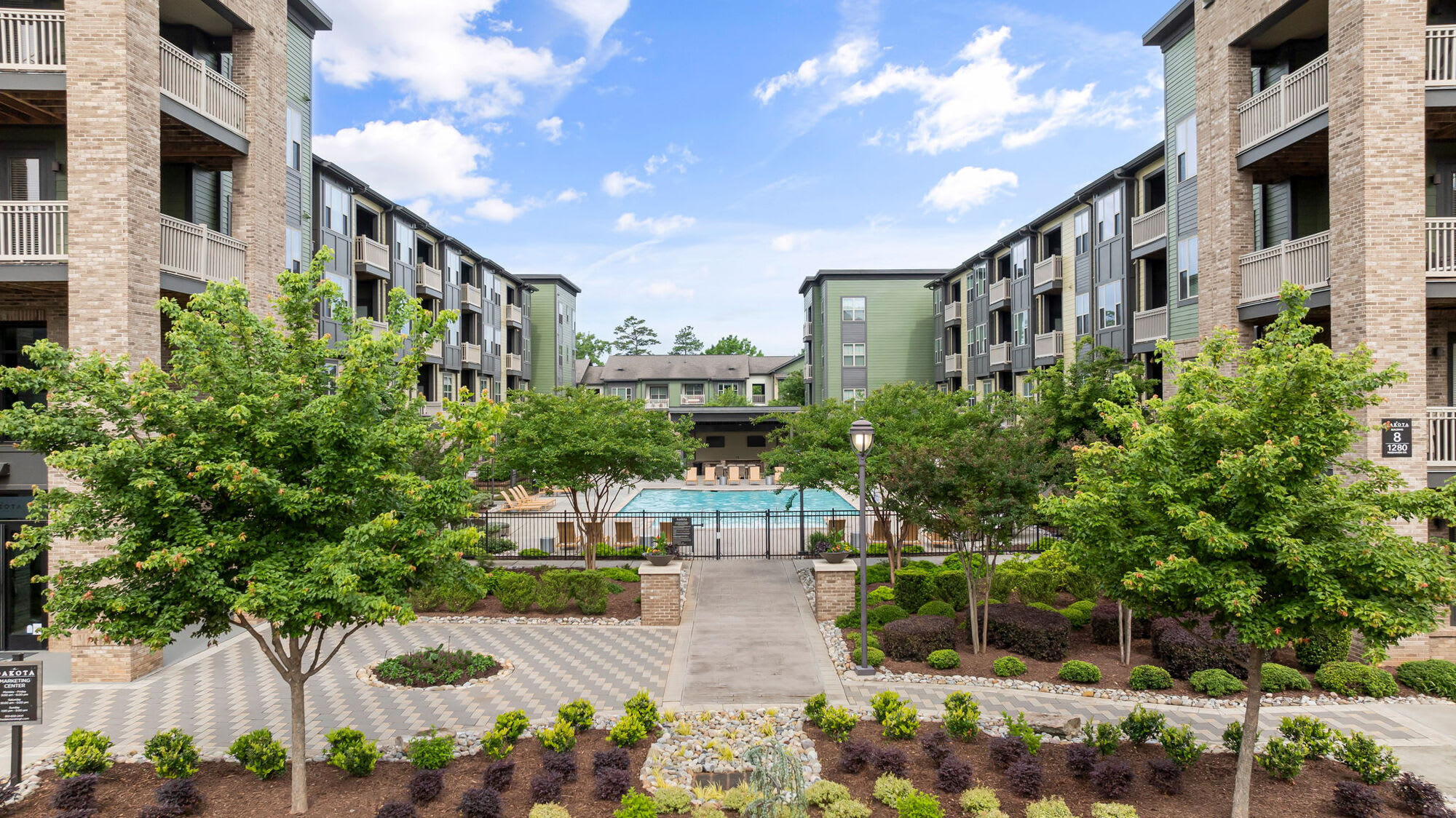 Offering Refundable Application Fees 150 Move In Promotion Modern 2Bd 2 5Ba Raleigh Home Located In Brier Creek Near Tons Of Shopping And Dining Options Within Close Proximity To Rdu And Rtp – photo 5
