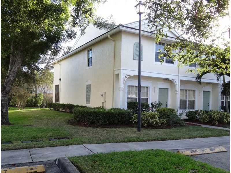 9934 Nw 56th Place – photo 1