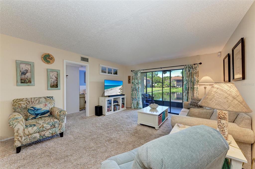 3810 75Th Street West – photo 2