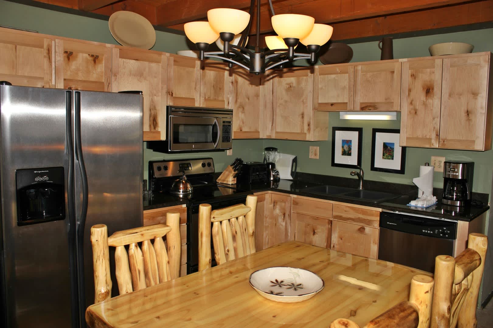 Furnished 2 Bedrooms/2 Baths in Wildernest – photo 4