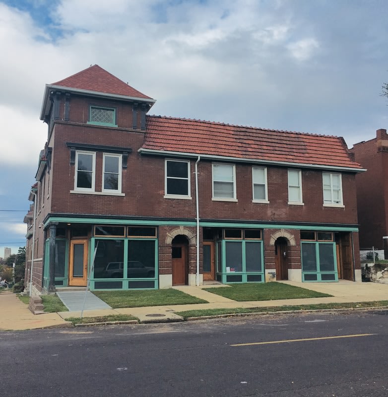 2807 Miami Street – photo 2