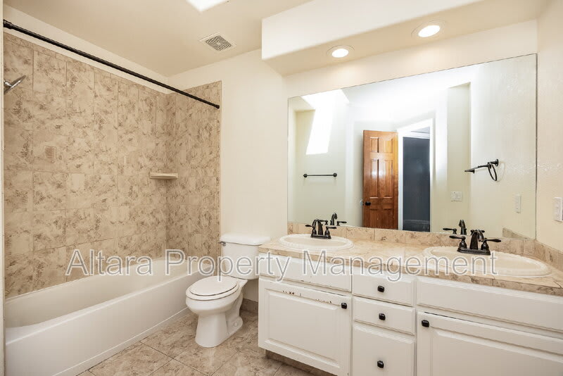 1825 Starstone Court – photo 5