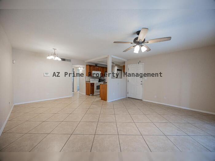 2121 West Royal Palm Road – photo 5