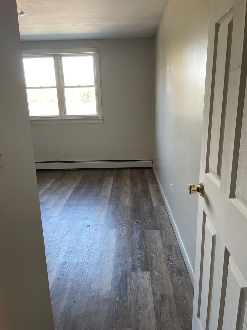 22 ELLIOTT ST – photo 2